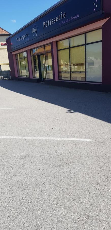 Duplex Dans La Vallee Besancon Luaran gambar